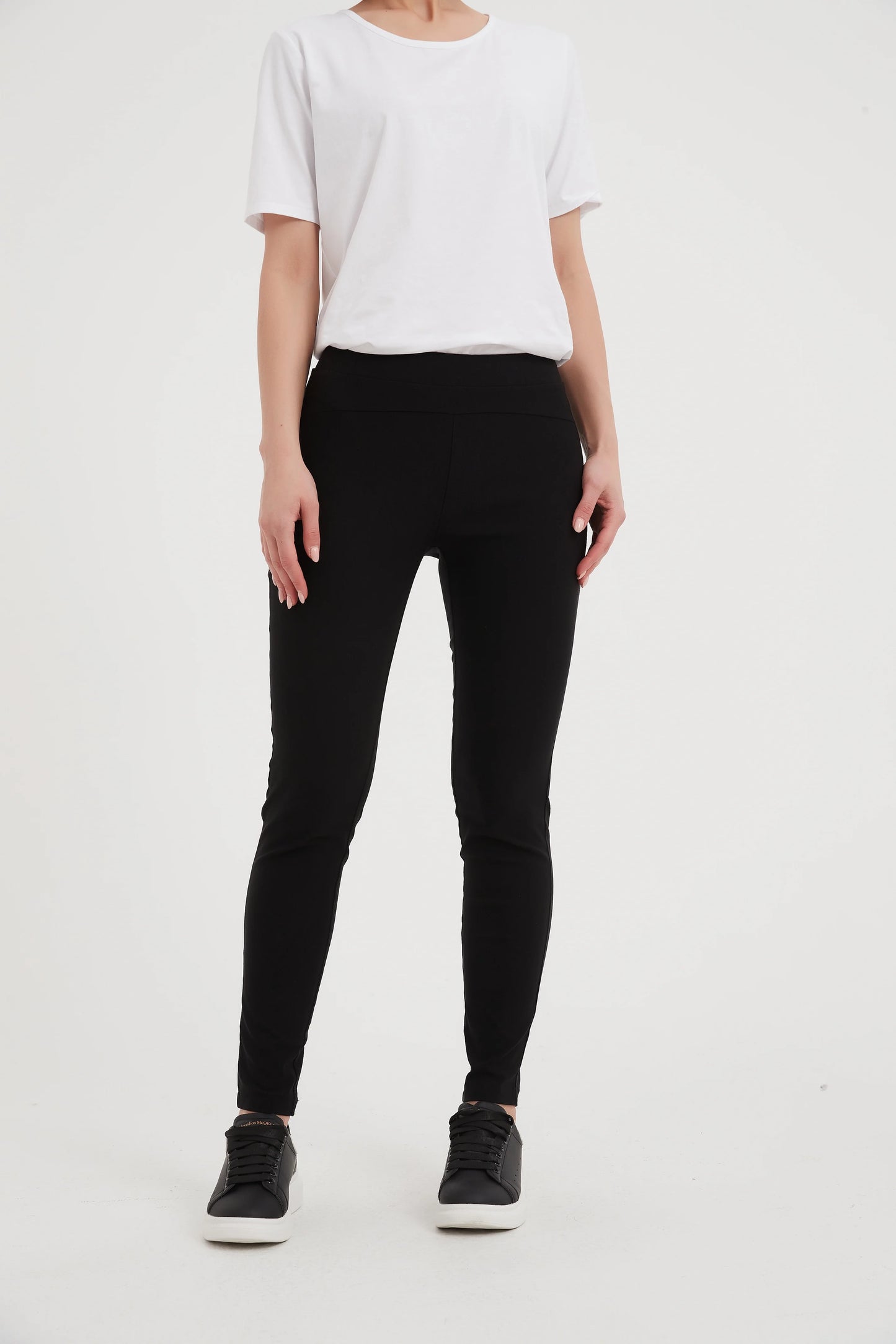 Straight Pant Black