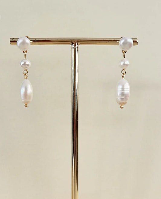 Evie Freshwater Pearl Earrings