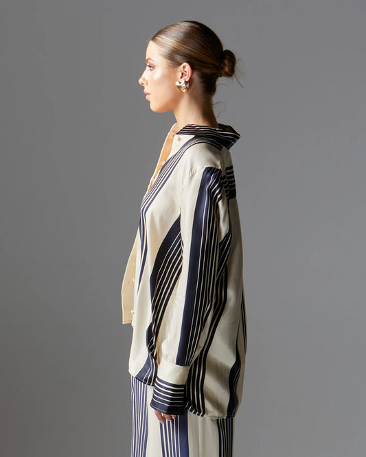 Heartstopper Shirt Navy Stripe