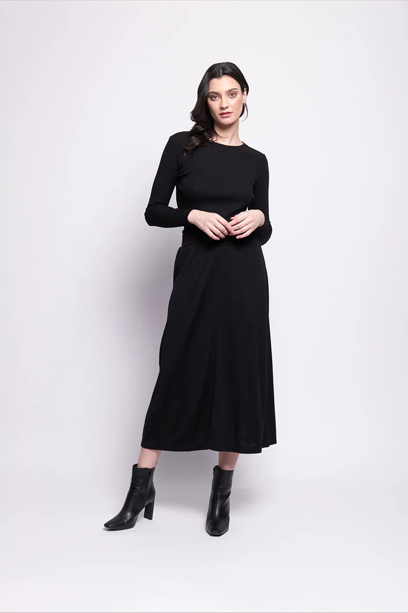 A Game Skirt Black