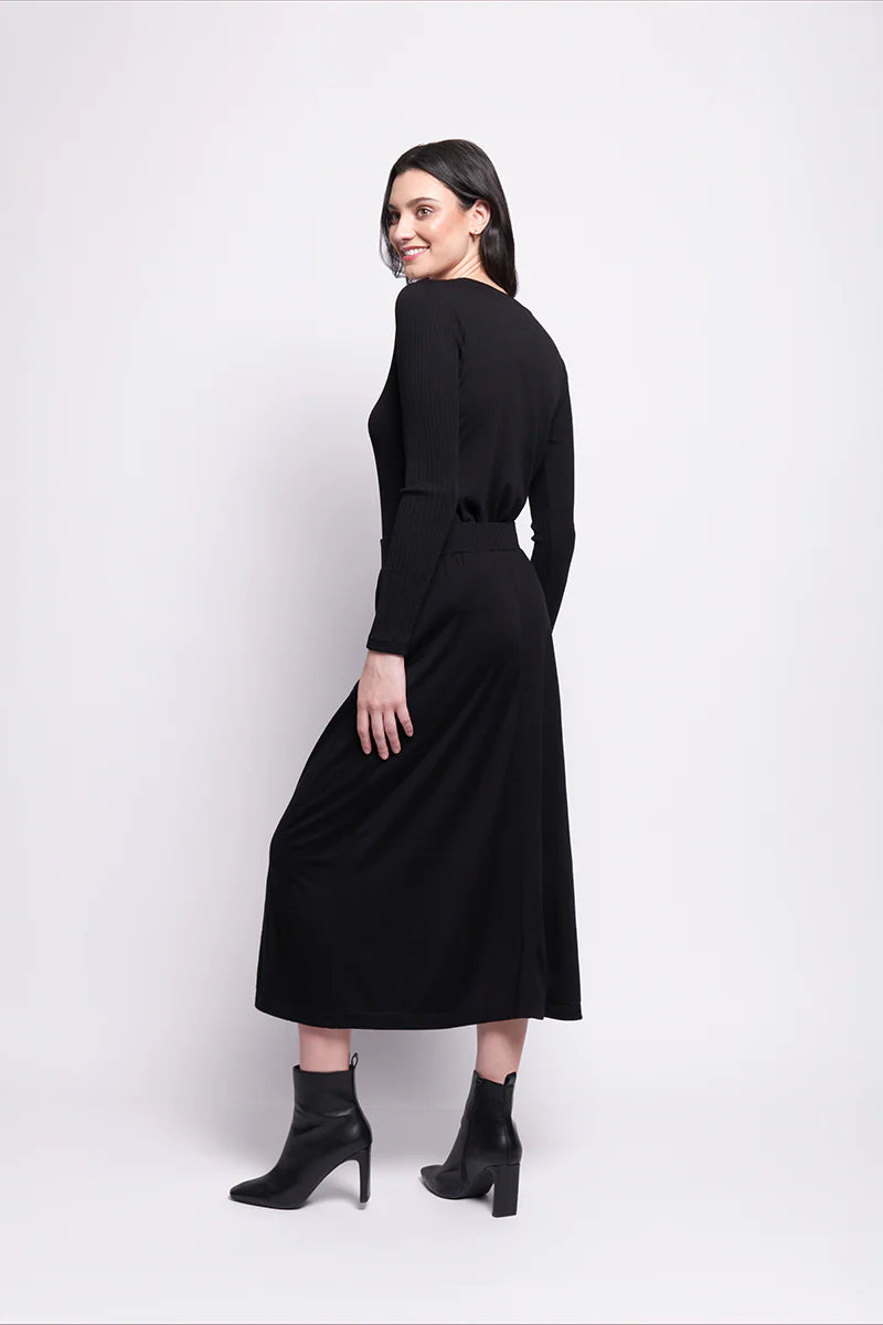 A Game Skirt Black