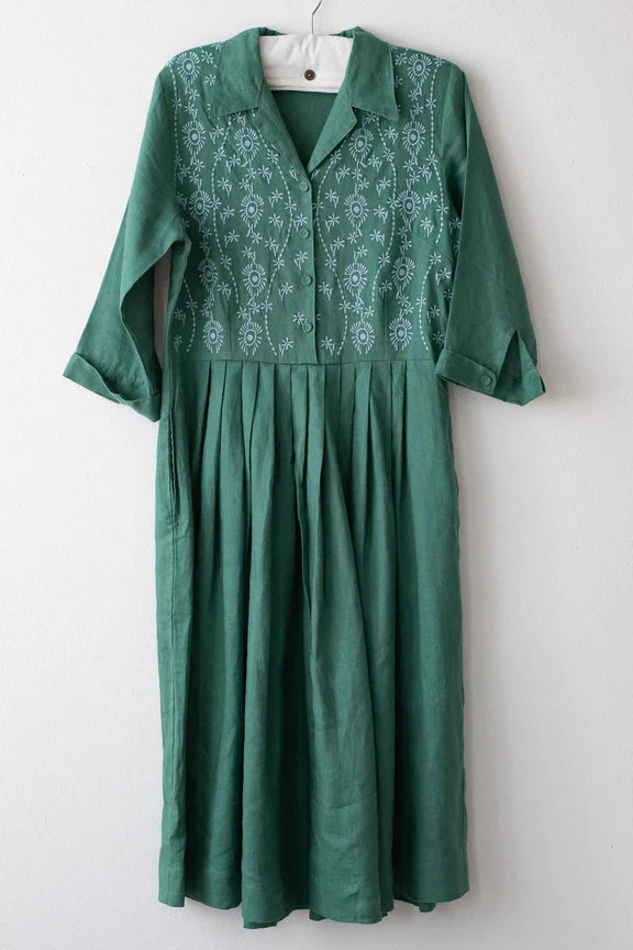 Gianna Linen Dress in Evergreen