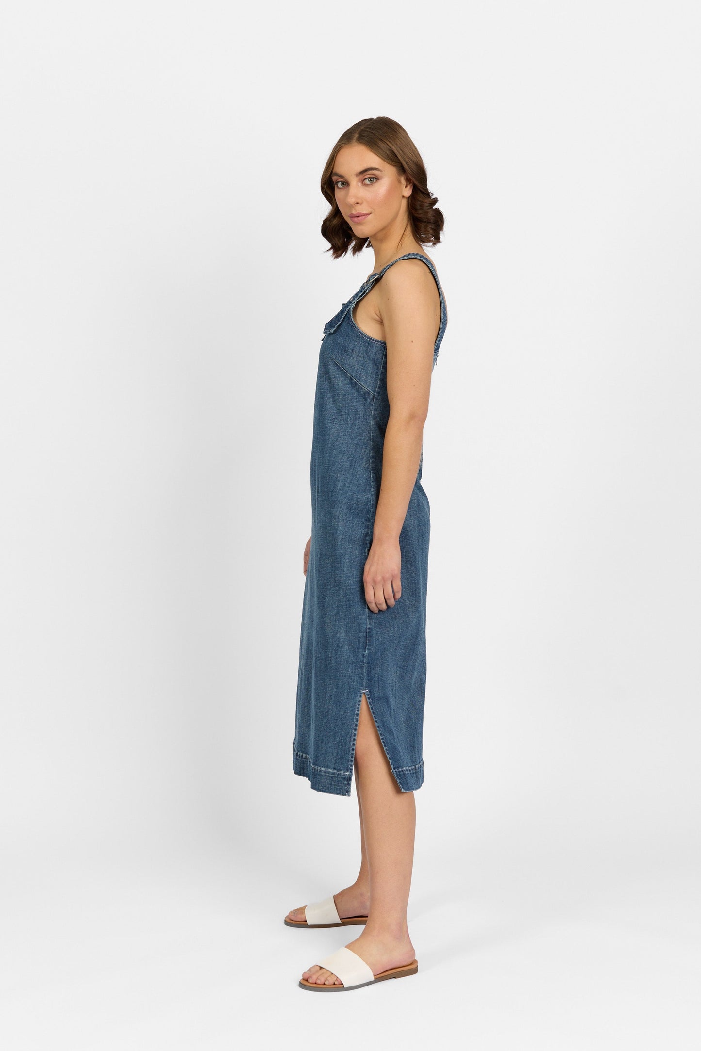Academy Dress Mid Wash