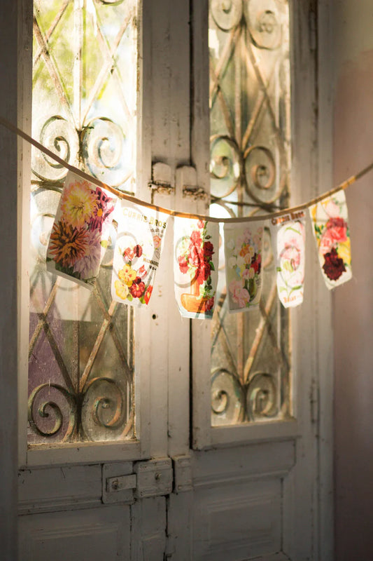 Lazybones Vintage Flower Garland