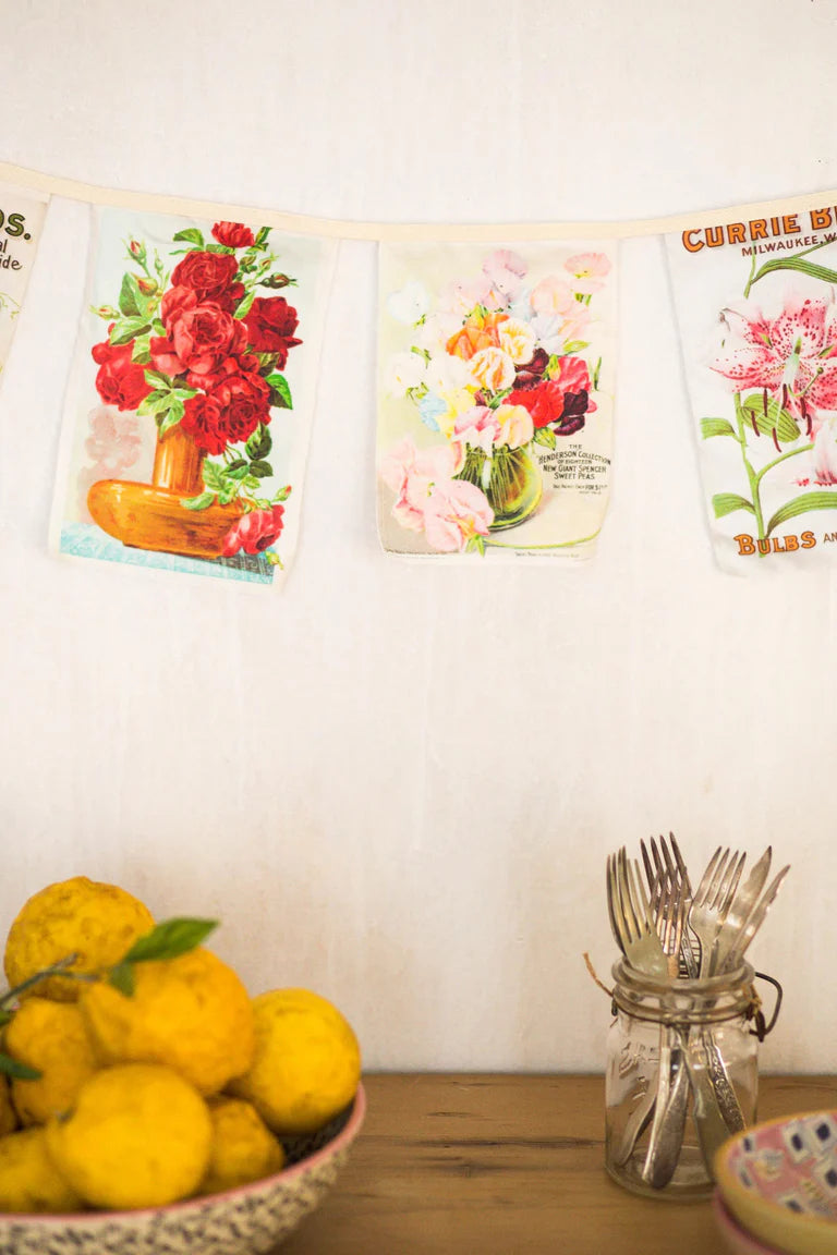 Lazybones Vintage Flower Garland