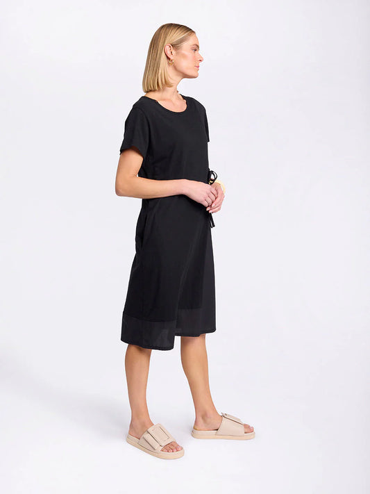 Short Sleeved Spliced Dress Black