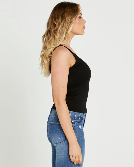 Cassie Singlet Black