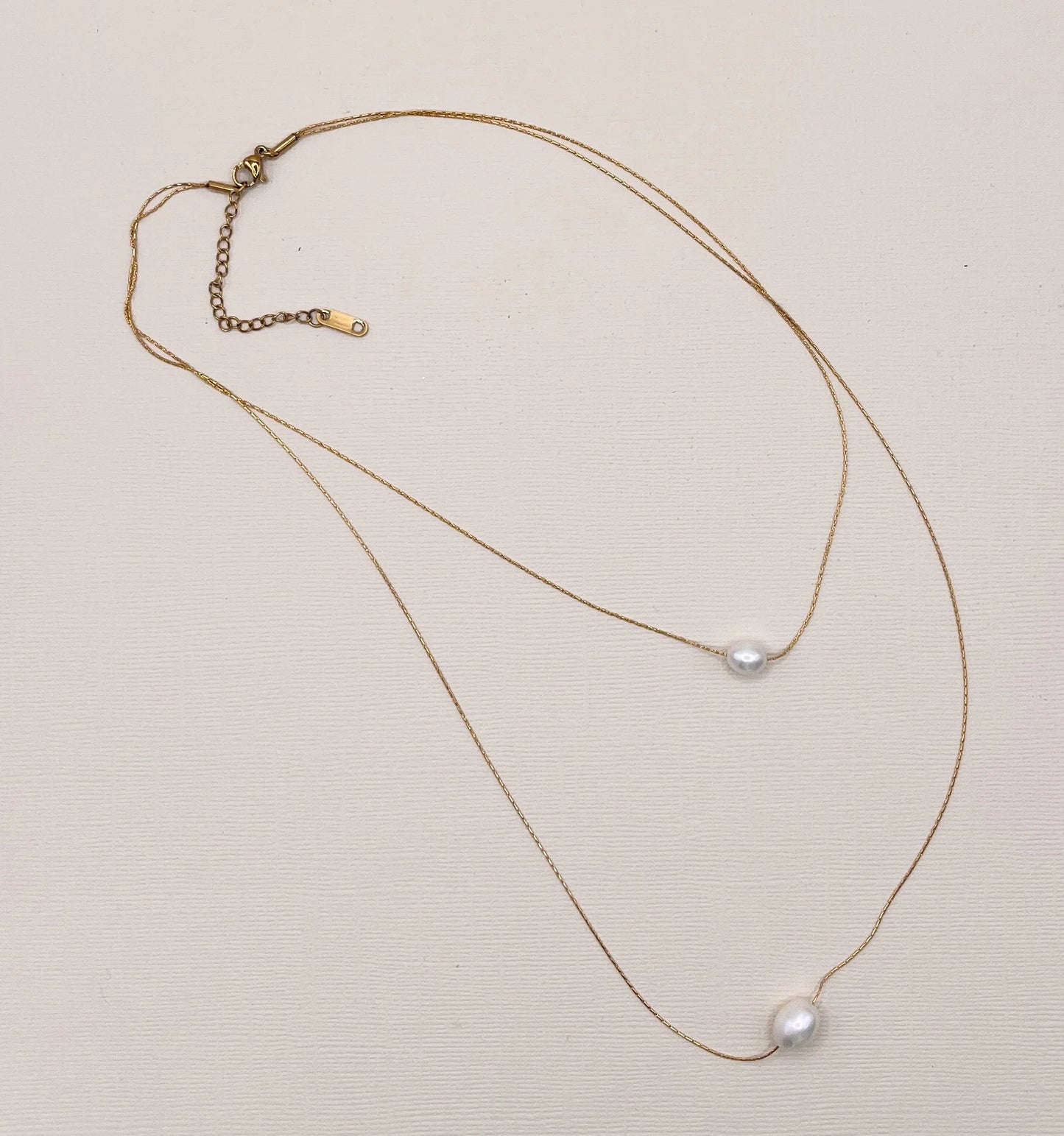 Leila Pearl Necklace Gold