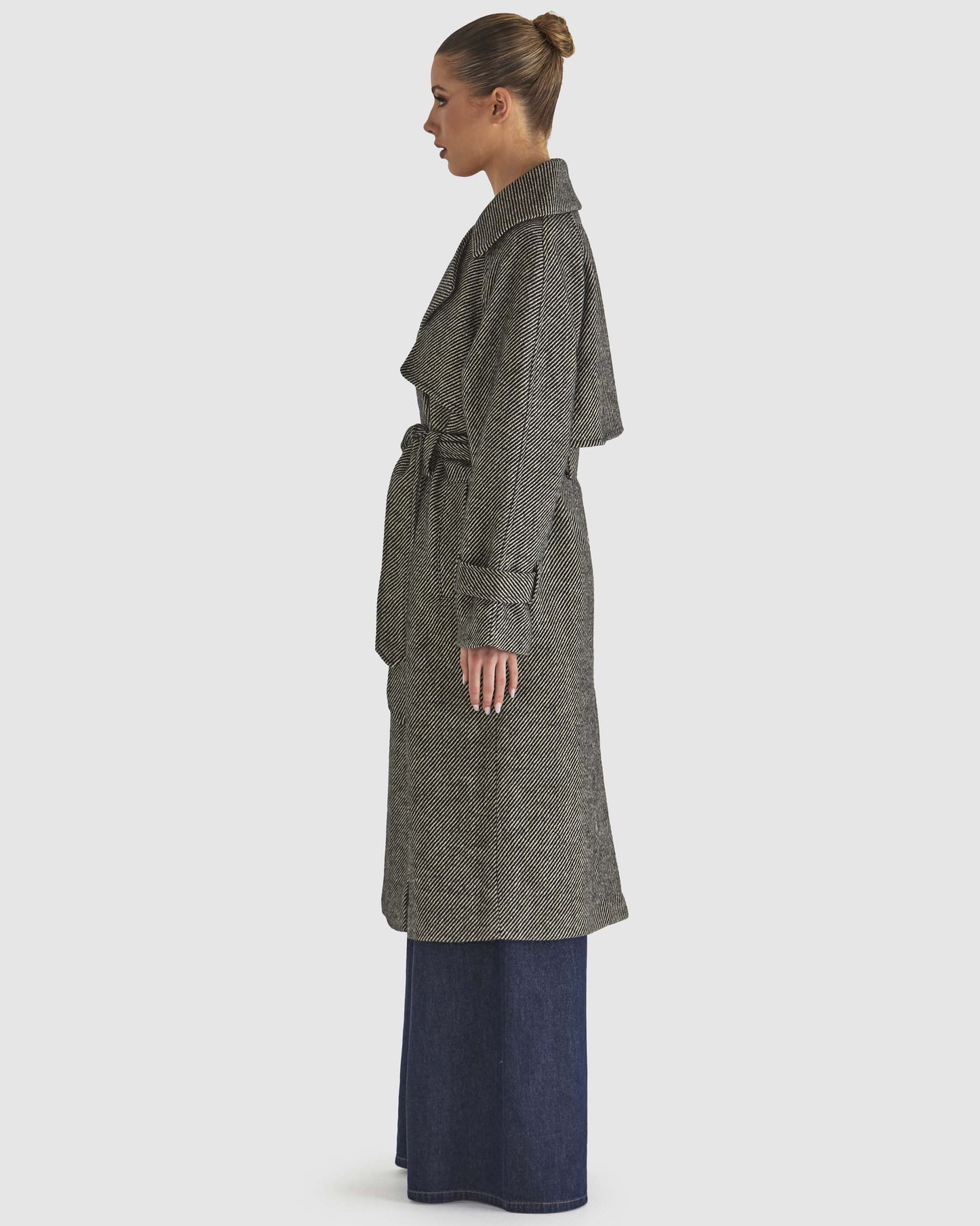 Charmer Trench Coat Black/Cream Black