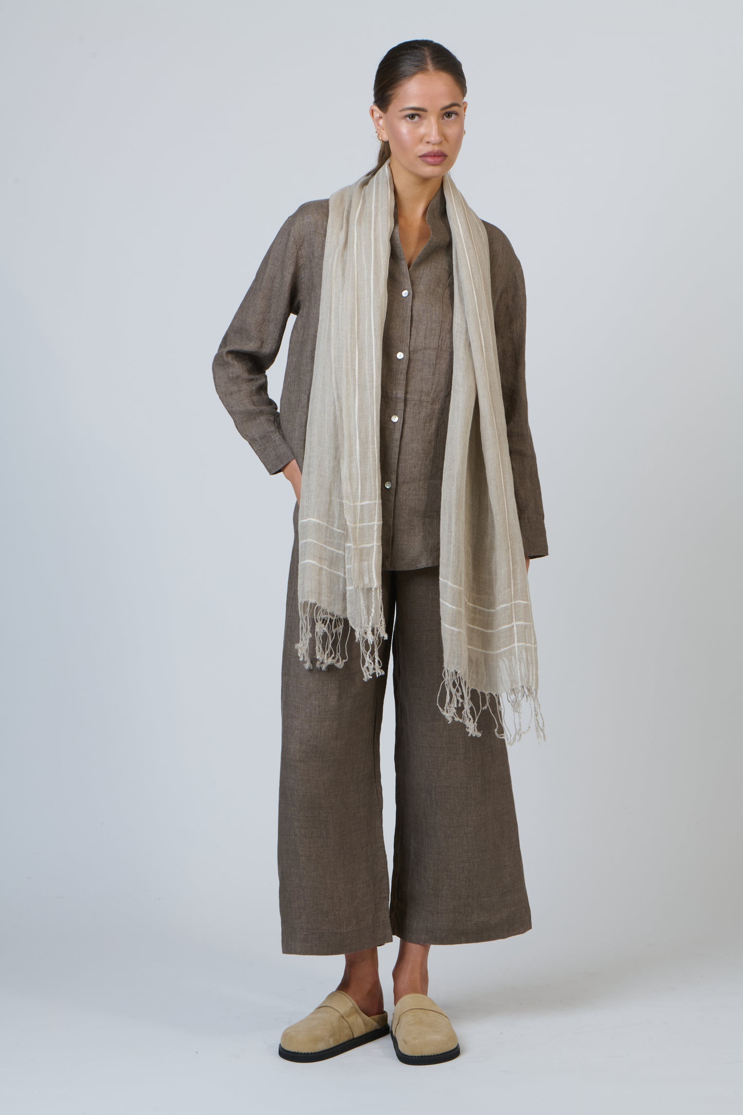 Scarf Taupe with White Lines LN26-9