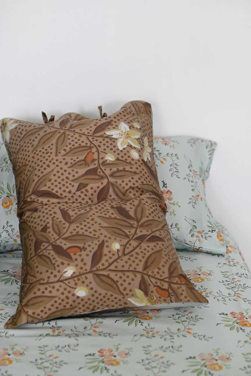 View of Mt Fuji Pillowcase Set