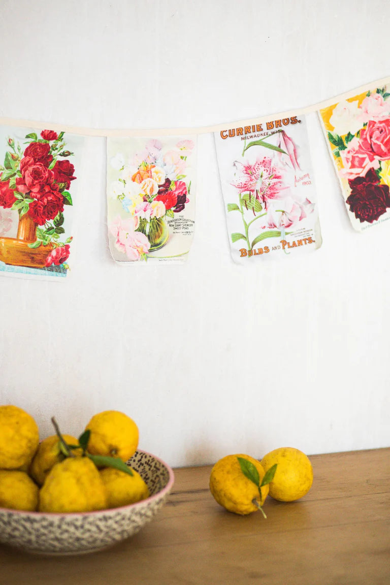 Lazybones Vintage Flower Garland