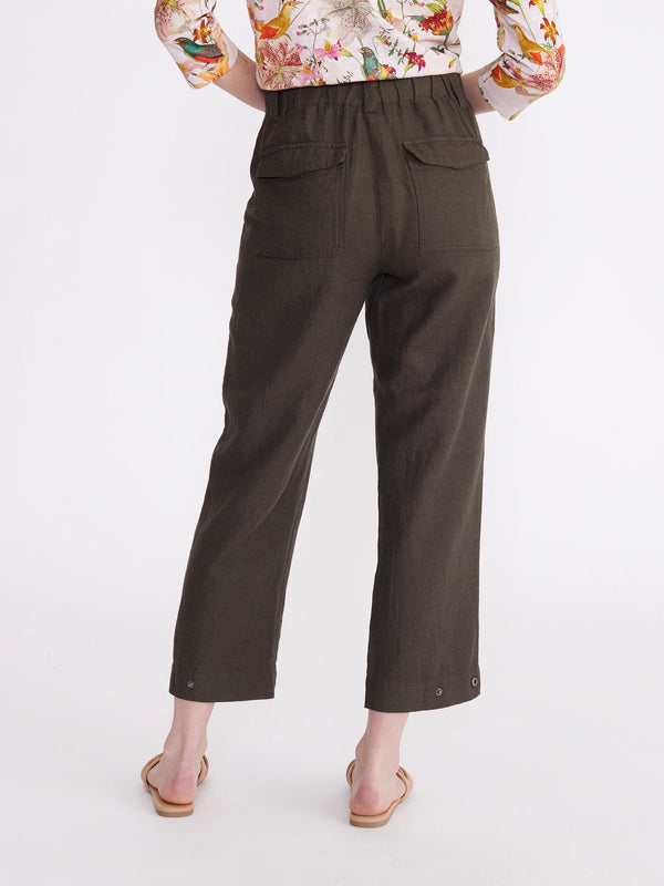 Yarra Trail Pinched Leg Pant in Pine Green