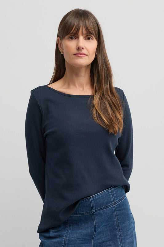 Messenger Tee Navy