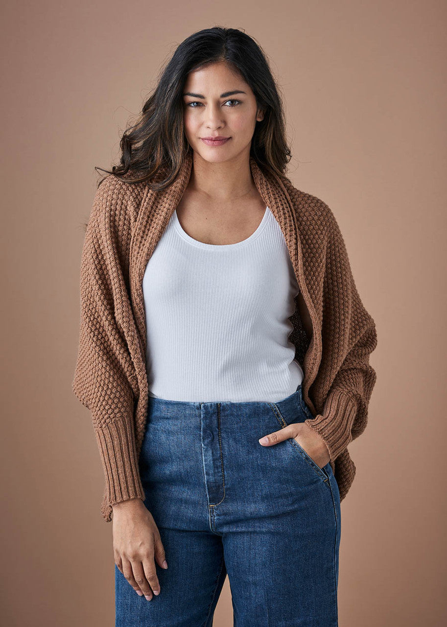 Honey Honeycomb Stitch Shrug in Merino Wool Gingerbread
