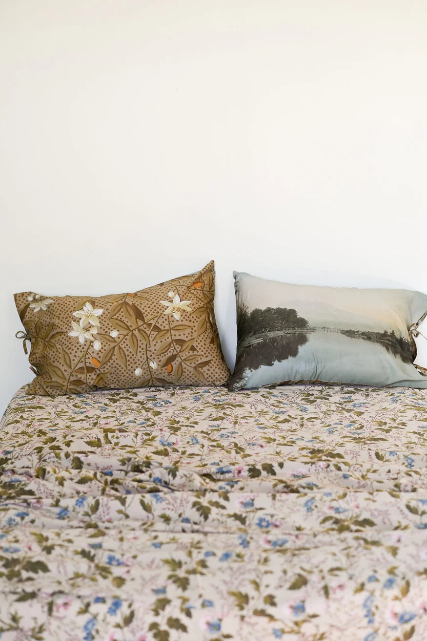 View of Mt Fuji Pillowcase Set