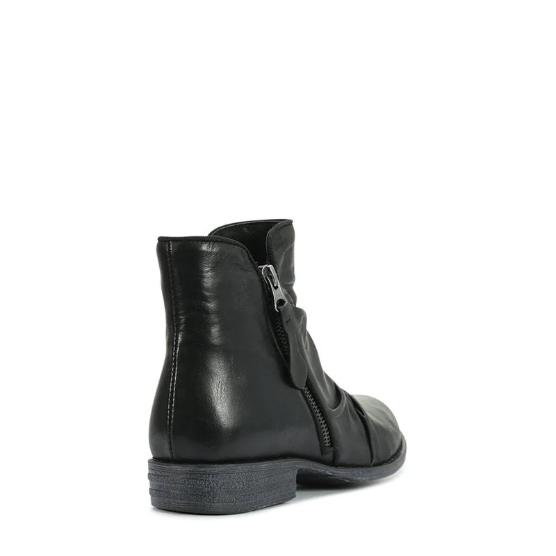 Eos Willet Boots Black Leather