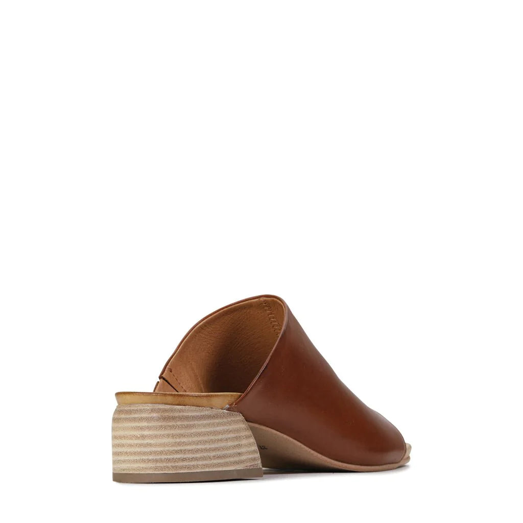 Eos Salma Slide Brandy