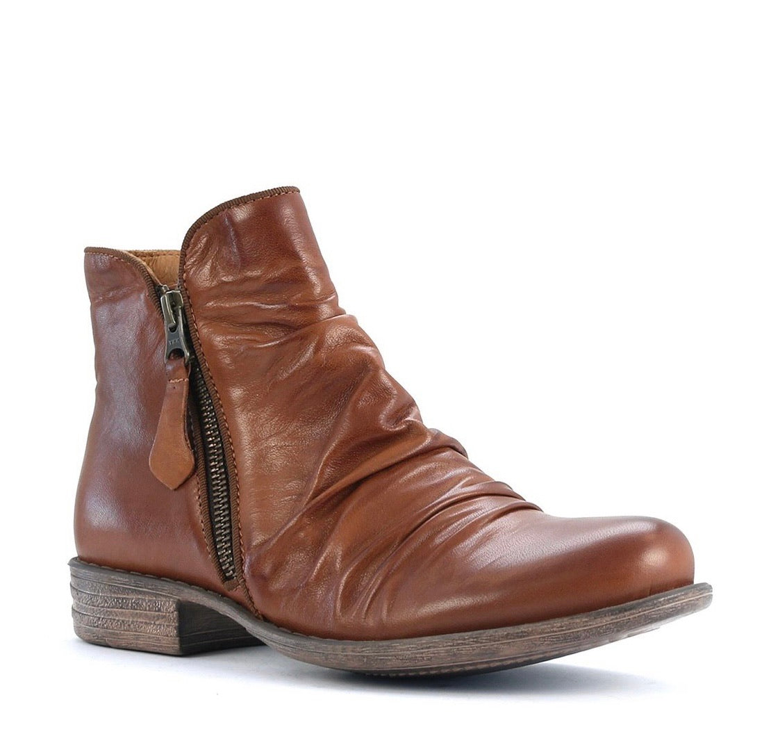 Eos Willet Boots - Brandy